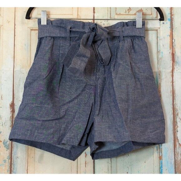 BCBG Maxazria Womens XXS Chambray Blue Paperbag Shorts Elastic Waist Tie Belt - Picture 2 of 9